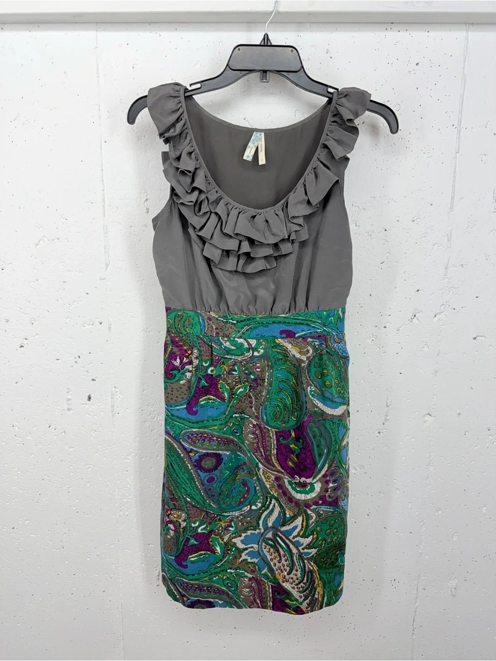 Anthropologie Maeve Size 2 Seaside Fields Sheath Dress gray silk ruffle bodice